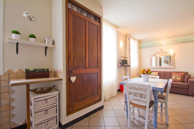 Case Vacanze Borgo Marina אימפריה מראה חיצוני תמונה