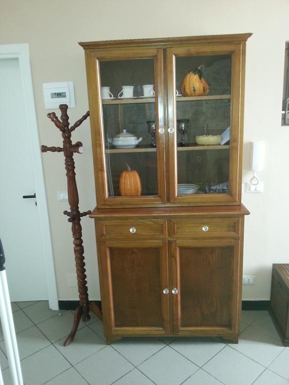 Case Vacanze Borgo Marina אימפריה מראה חיצוני תמונה