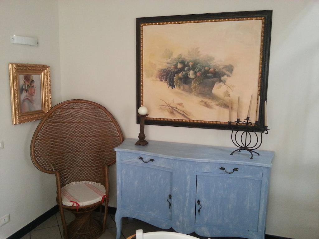 Case Vacanze Borgo Marina אימפריה חדר תמונה