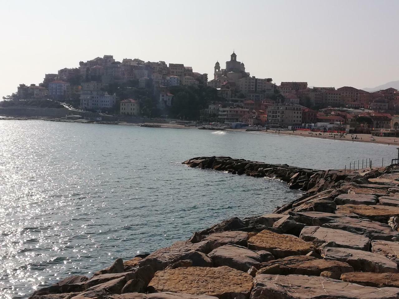 Case Vacanze Borgo Marina אימפריה מראה חיצוני תמונה